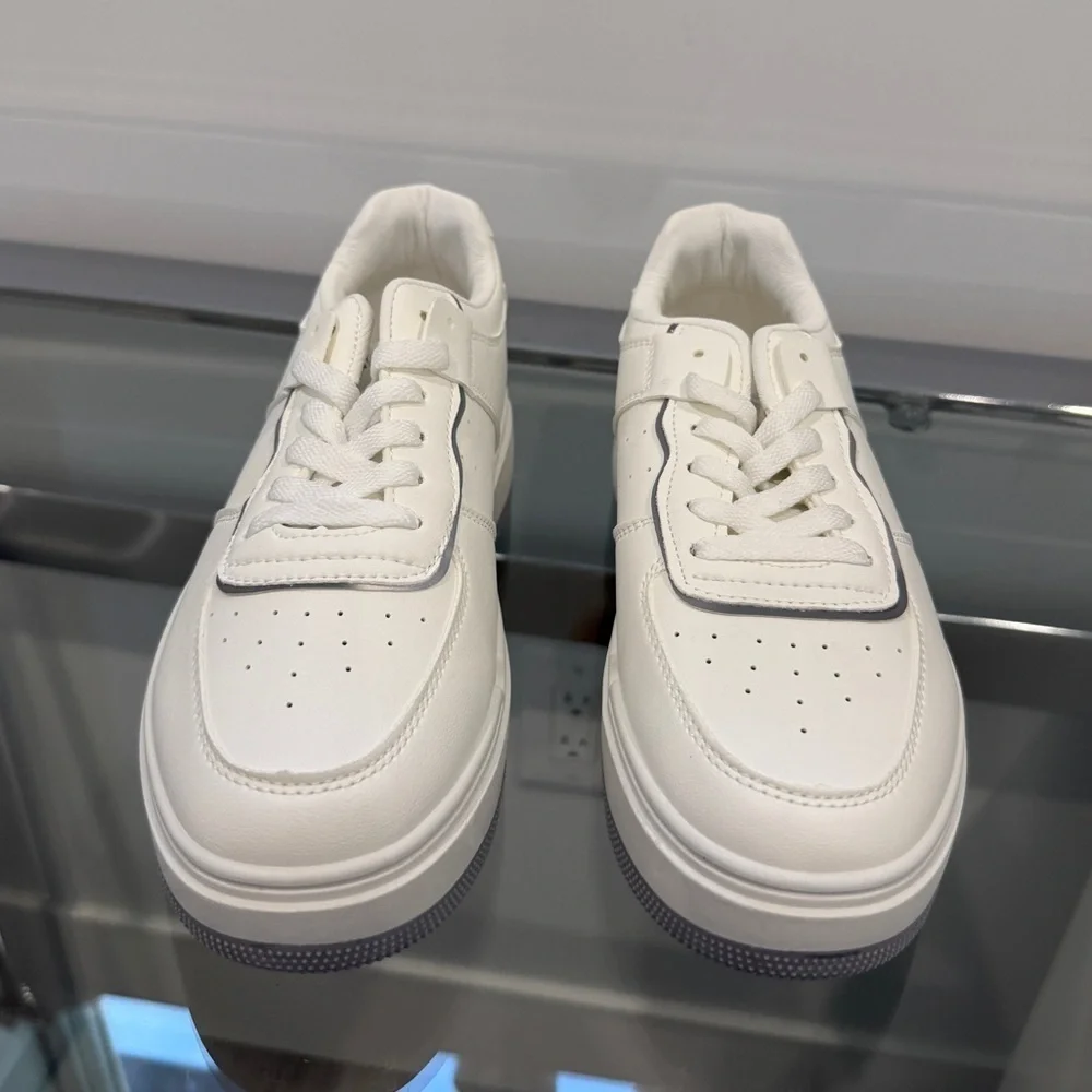 Pretty Little Thing White Contrast Sole Chunky Platform Trainers NEW (sz 7)